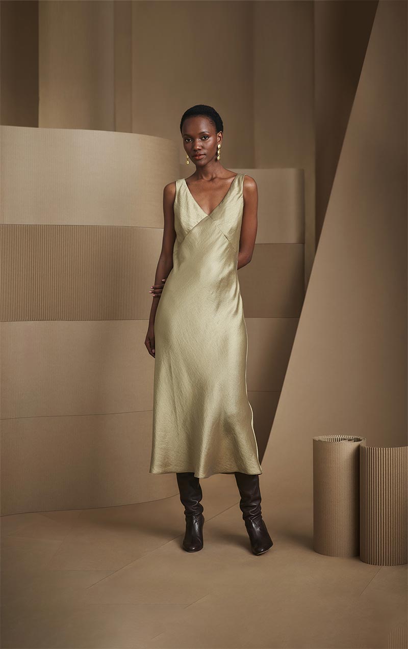 Gold Styles by Brooks Brothers