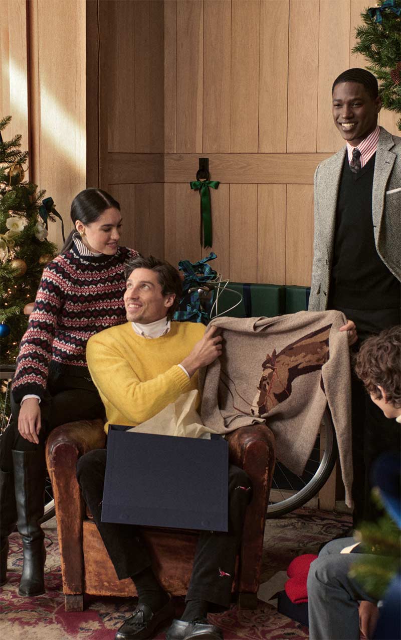 Shop the Gift Guide at Brooks Brothers